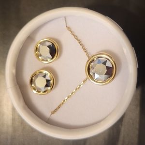 Gray and gold Jewelry Gift Set NIB by WHBM